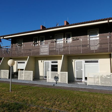 Apartamentai Trys Pusys Sventoji Exterior photo