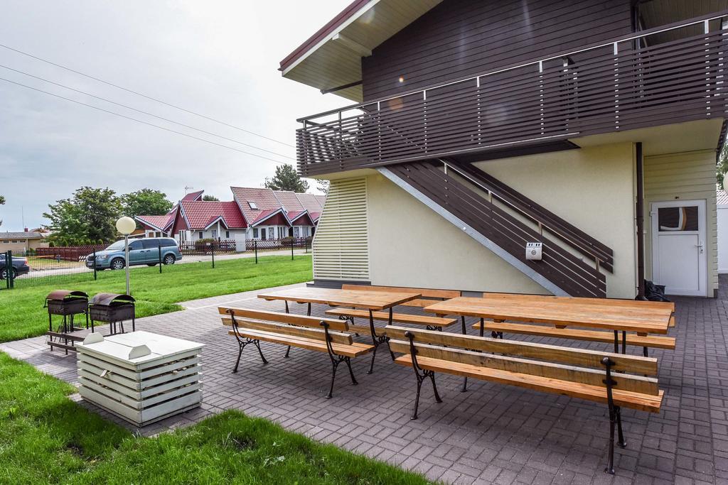 Apartamentai Trys Pusys Sventoji Exterior photo